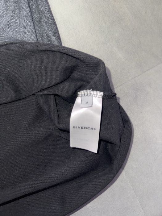Тениска Givenchy