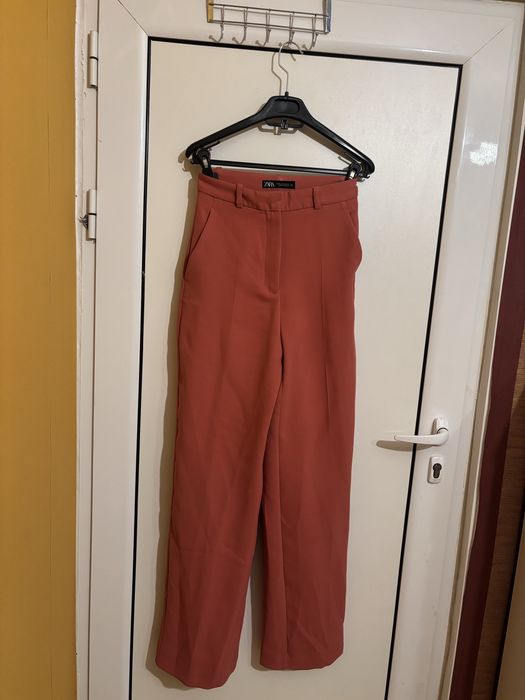 Костюм от две части Zara