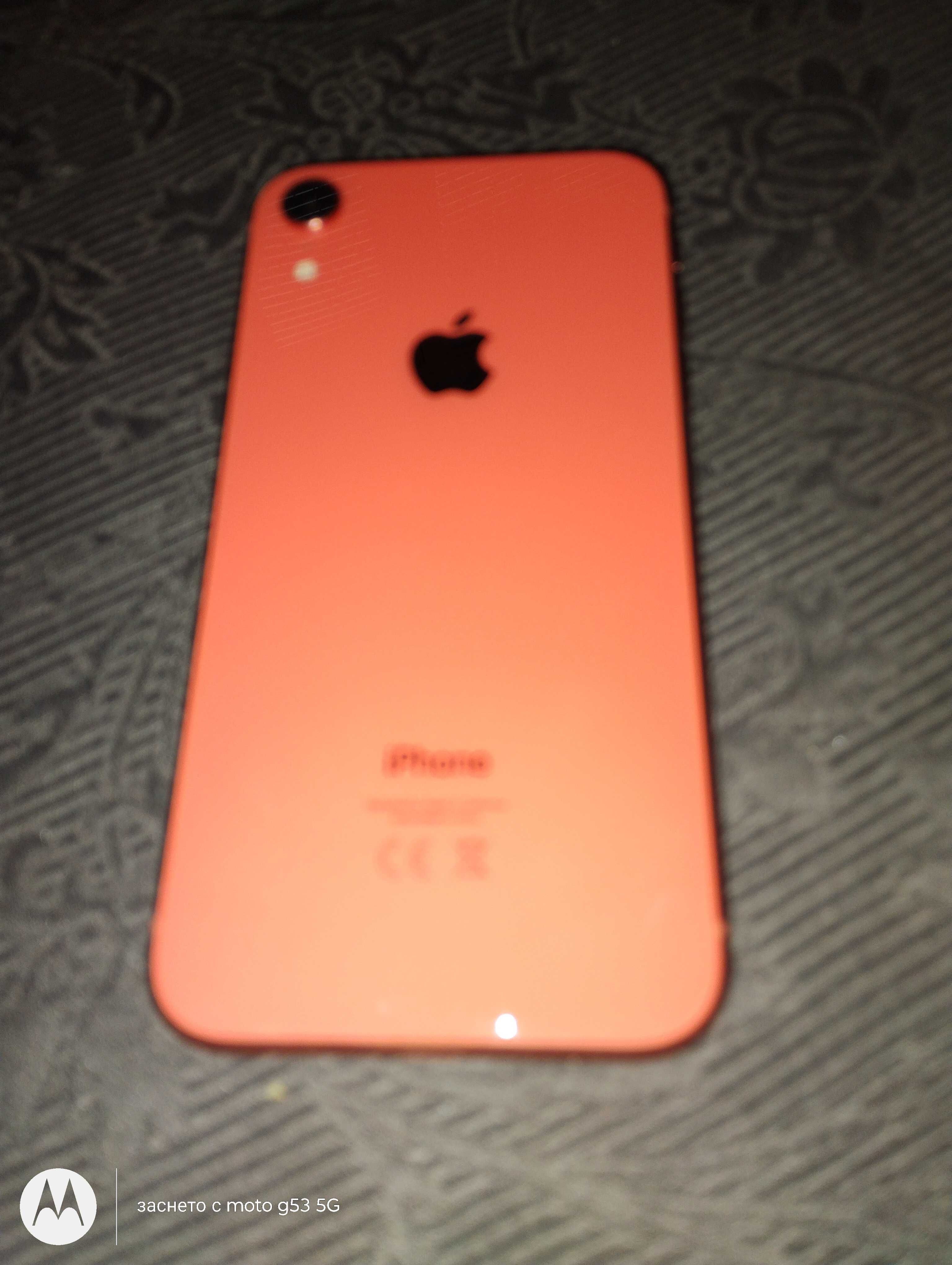 iPhone XR 64gb..