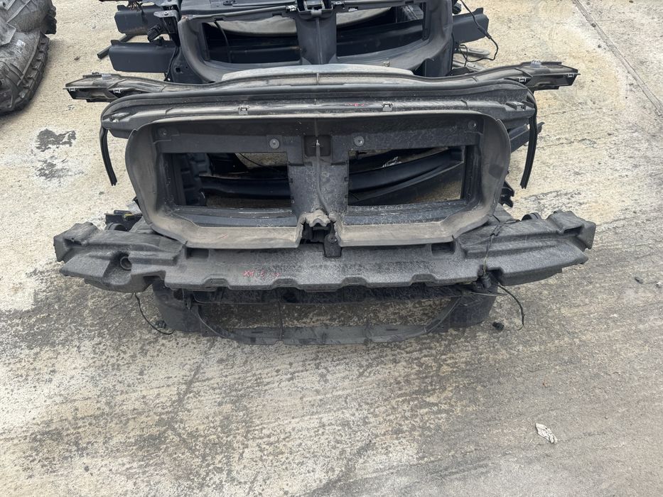 Aripi capota bara fata trager faruri radiatoare bmw x1 e84