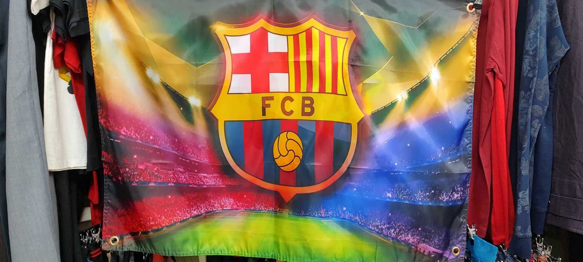 FC Barcelona , Liverpool F.C. ,Manchester United F.C. флагове-последни