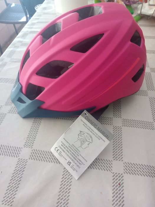 Casca Protectie Bicicleta,Skabord,Tricicleta etc marime M , UK NOUA !