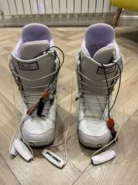 Сноубордические ботинки Burton б/у