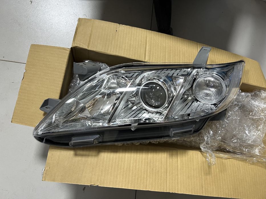 Фара левая Camry 40 араб