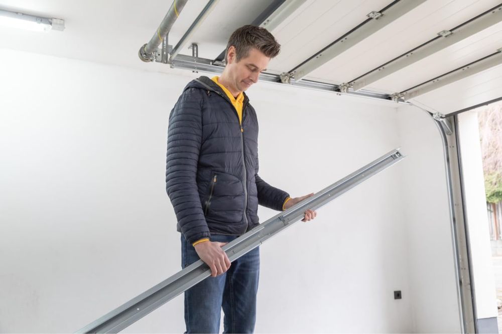 Kit de motorizare pentru portul de garaj Schellenberg 60923 Smart