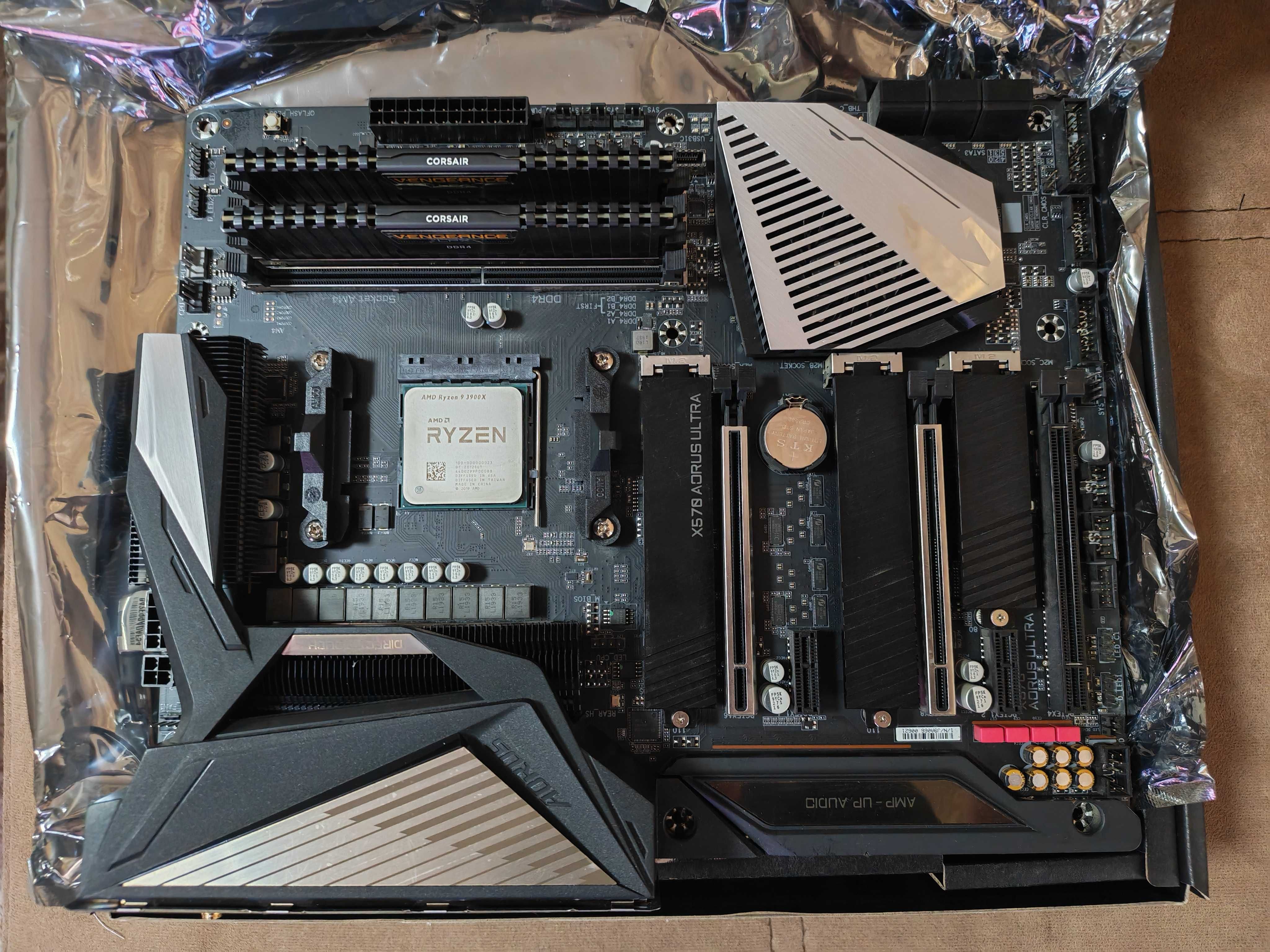 Дъно X570 AORUS ULTRA + Процесор AMD Ryzen 3900X+ Рам 32GB(2x16GB)DDR4