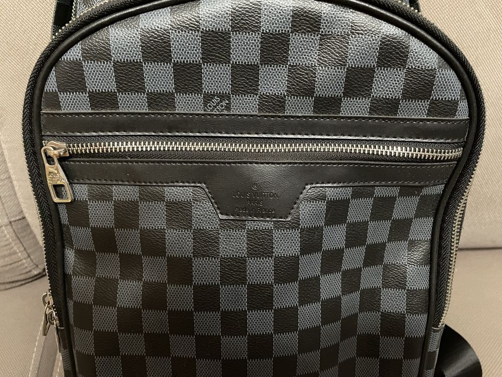 Ghiozdan Louis Vuitton