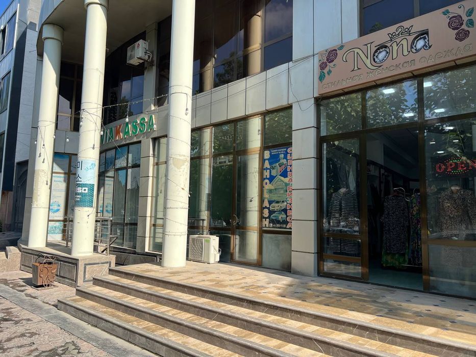 ТАЙЕР БИЗНЕС СОТИЛАДИ: Андижон шахар марказида Мехмонхона