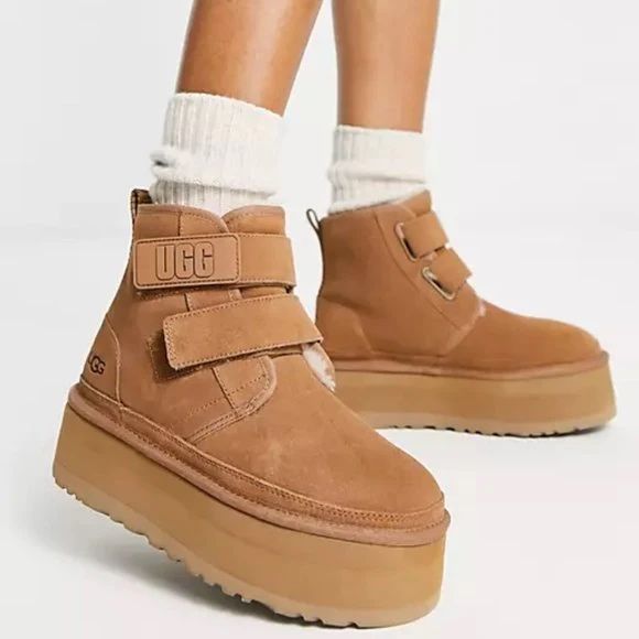UGG K Neumel Platform