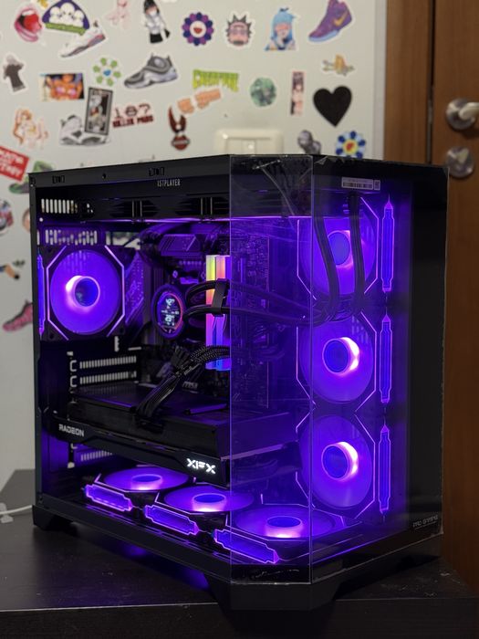 PC Gaming RGB RX 9070XT R7 9800x3d 32gb