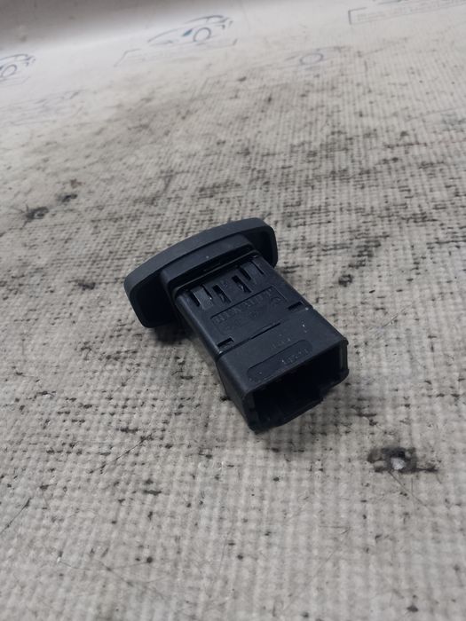 buton avarie dacia duster 2011