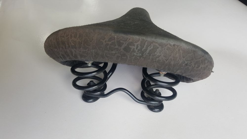 Sa bicicleta piele intoarsa