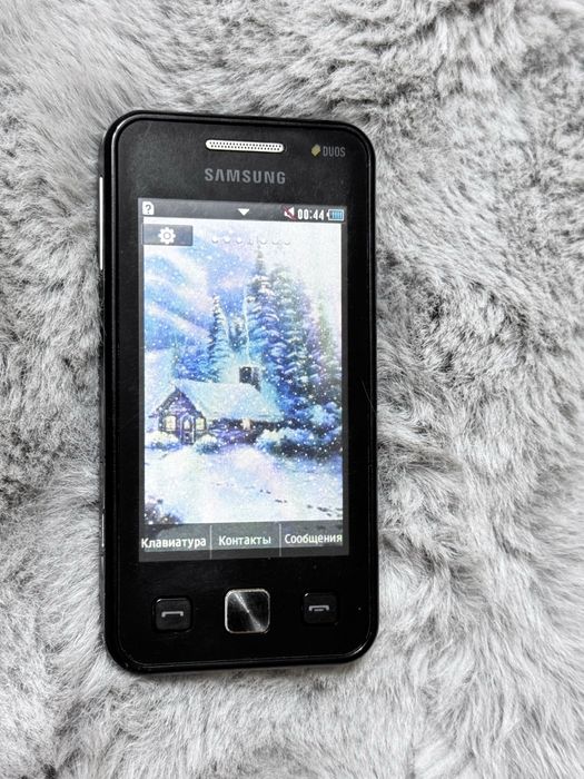 Телефон Samsung GT-C6712