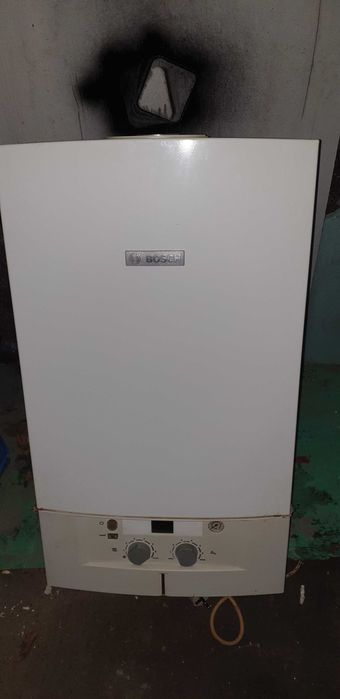 Centrala termica BOSCH ZW 24-2 DH/24KW/pt dezmembrare/COMPLETA/Galati