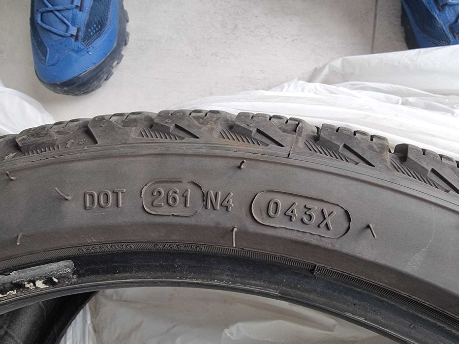 Anvelope Iarna Michelin X-Ice Snow 255 35 R19 96H (2 buc)