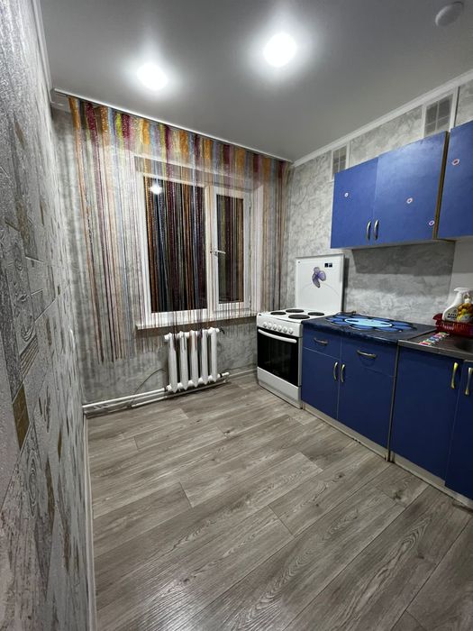 Сдам  2 комн квартиру в старом городе