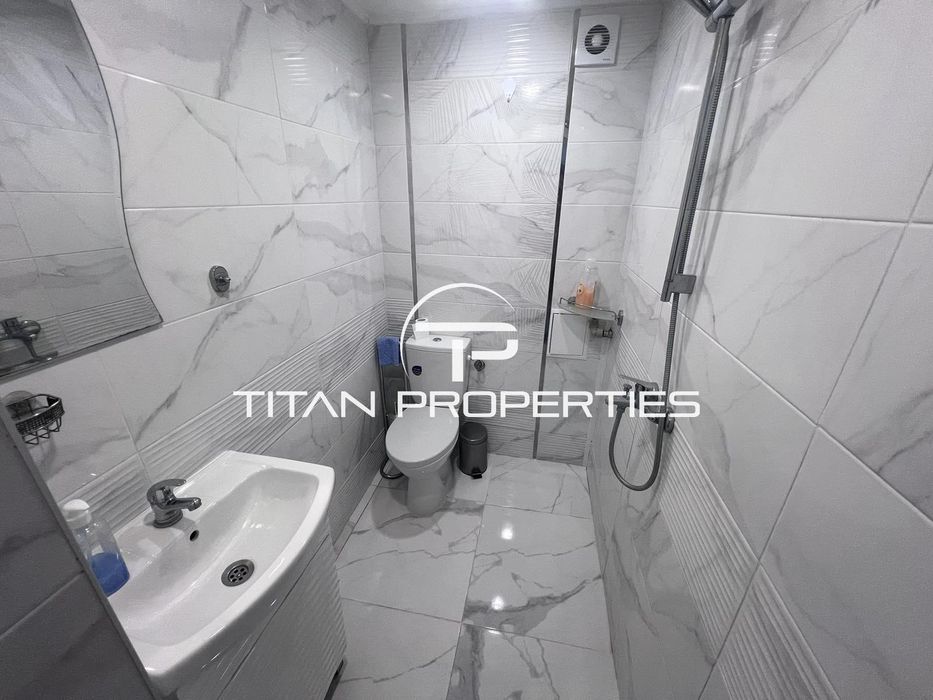 Дава се под наем Двустаен апартамент в Бургас, Център - 52 кв.м за 459 € - Снимка #6