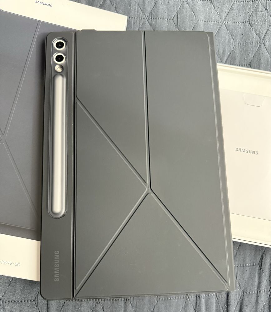 Продавам Samsung Galaxy Tab s10+ 256GB Silver WiFi+Калъф
