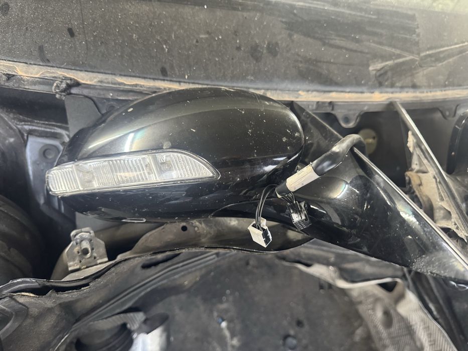 Дясно огледало за Mercedes Cls320