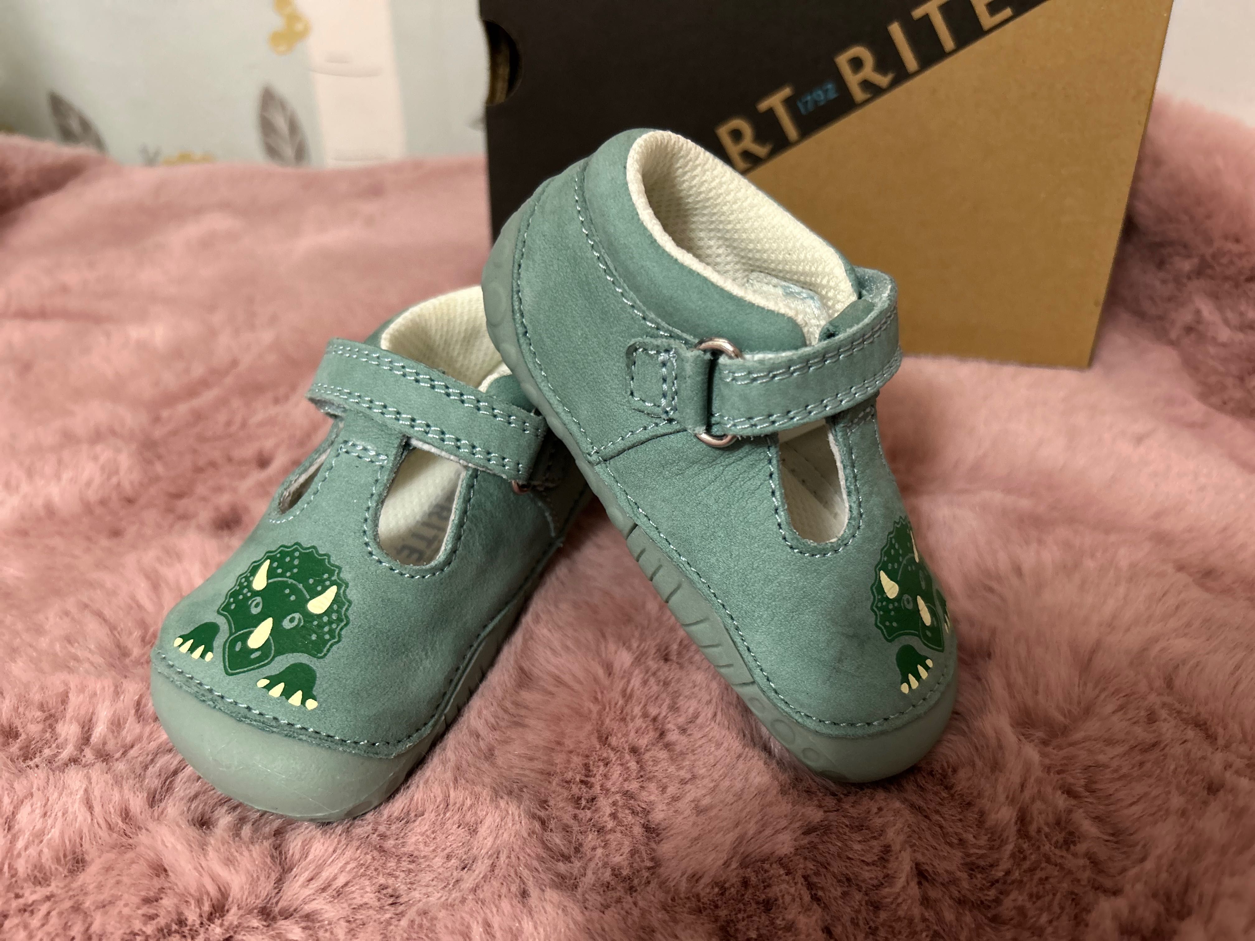 Нови Бебешки буйки обувки  20 ти номер Start&Rite босо ходене