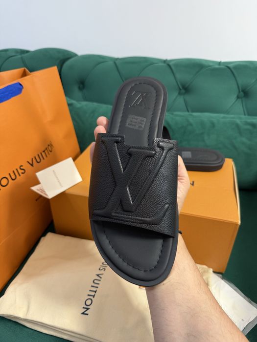 Papuci Louis Vuitton piele naturala Full Box Premium colectie noua