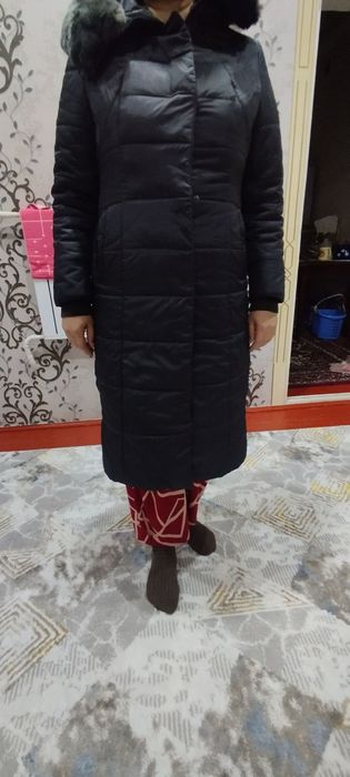 Зимняя куртка, хорошего качества