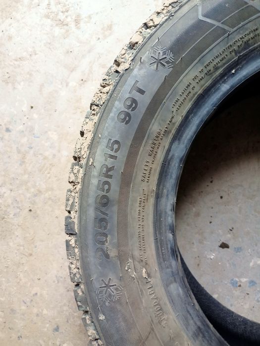 Продам зимние шины Triangle