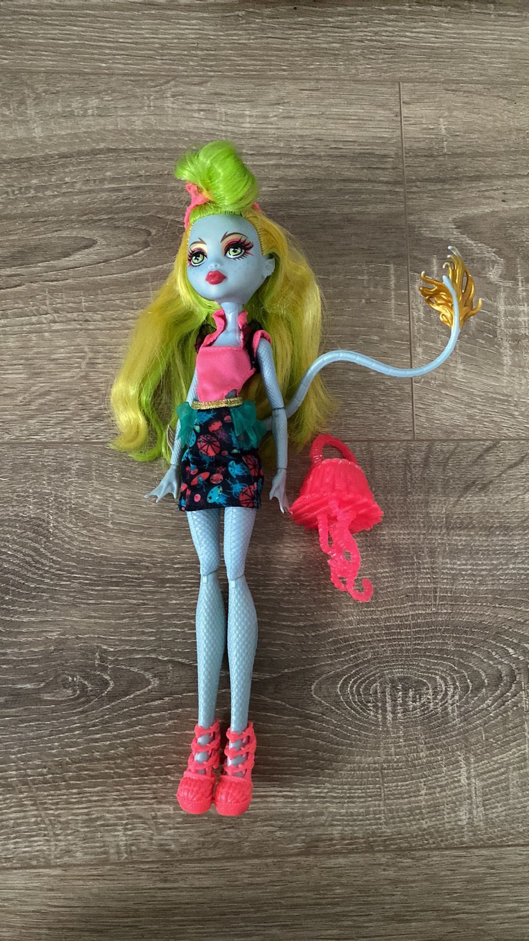 Monster High Lagoonafire Freaky Fusion Doll