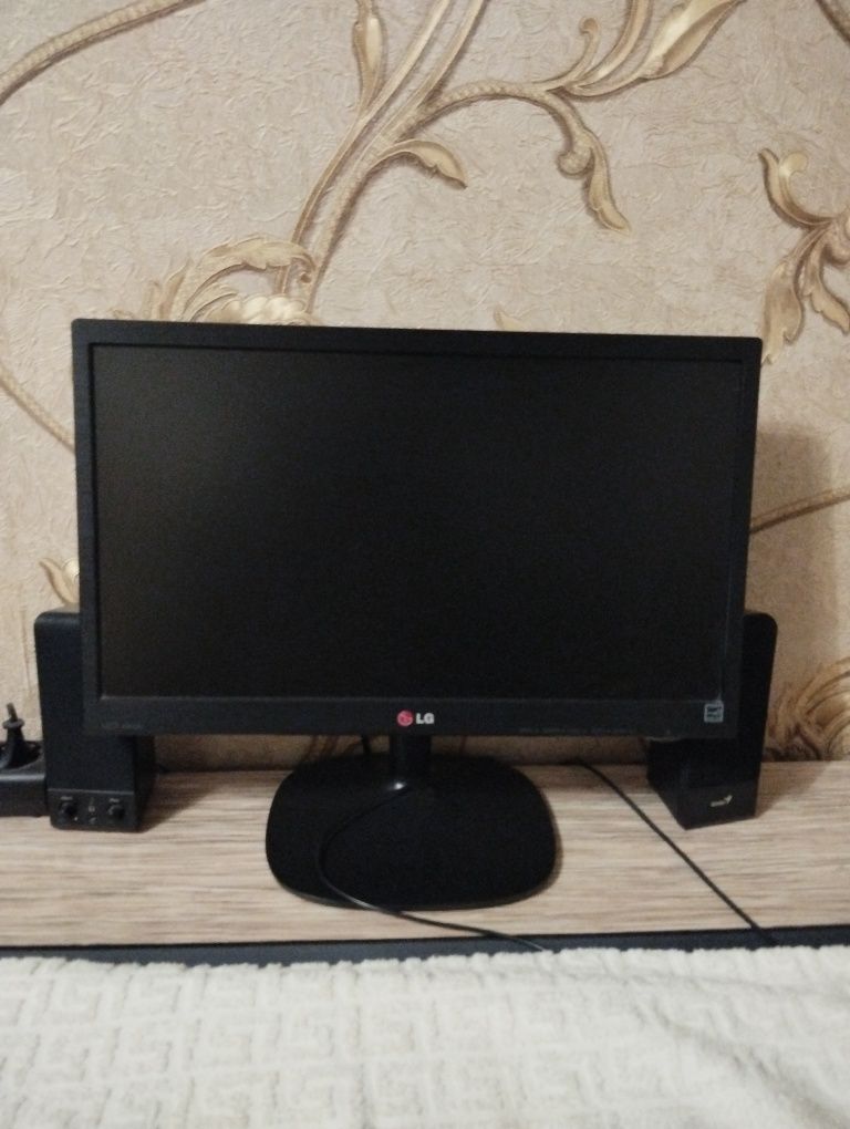 Monitor LG 20M35A [1600×900] 75 H {19,5}