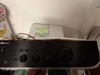 Amplificator pioneer