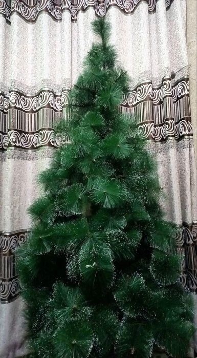 Арча  и  Дед Мороз кийим сотилади