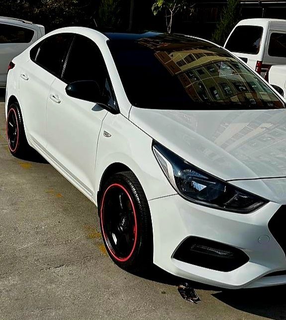 Sro'chna prodayotsya Malibu 2 premer o'rniga Hyundai accent 2020yil