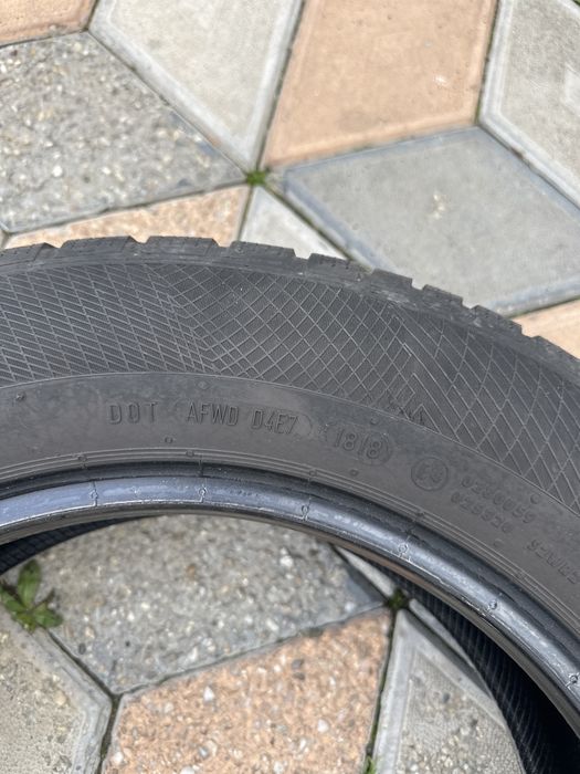 Set 4 anvelope 205/60 R16 Continental + Dunlop — 600 lei toate”