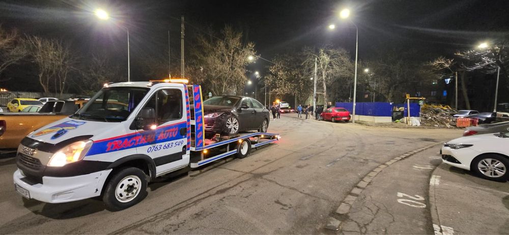 Tractari auto moto Transport dube utilaje Asistenta rutiera Platforma