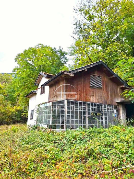 Продава се Къща в с. Хвойна, Област Смолян - 150 кв.м за 307 €/кв.м - Снимка #1