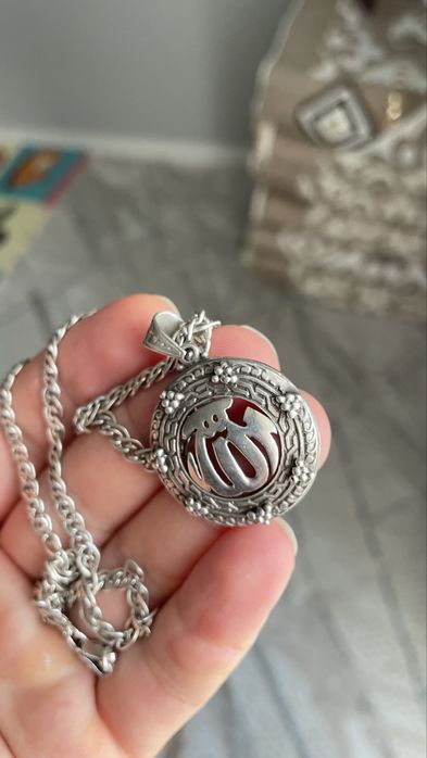 Серебряная цепочка с кулоном, ручная работа