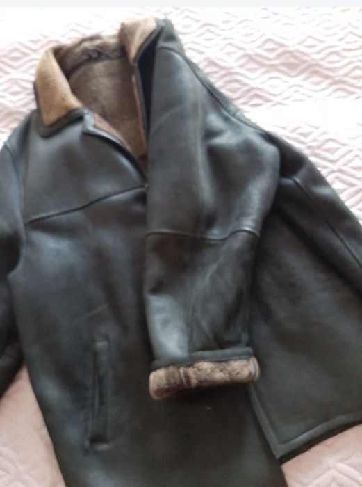 Продаю дублёнку мужскую и шапку