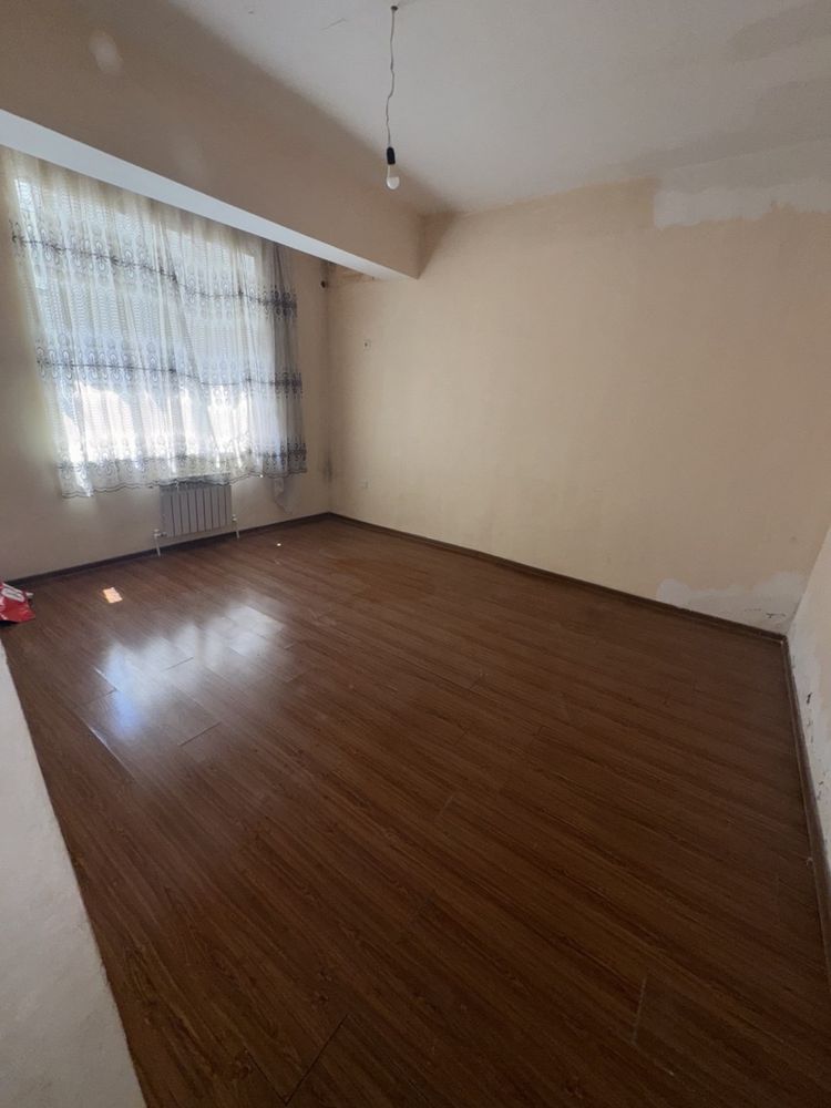 Своя новостройка Ж/К Азия house 1/2/8 средний ремонт 42 м/2