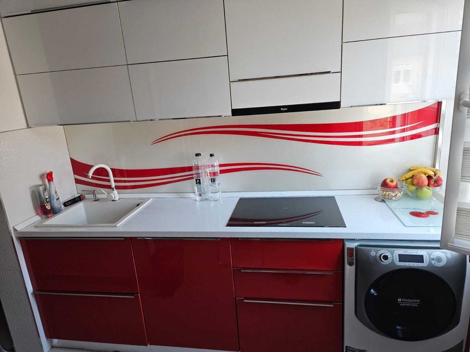 Vand apartament 3 camere Nufarul