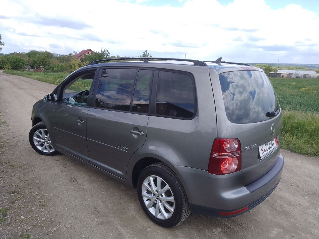 WV*TOURAN/14*Benzină/AN*2008/Model/UNITED*Impecabil!