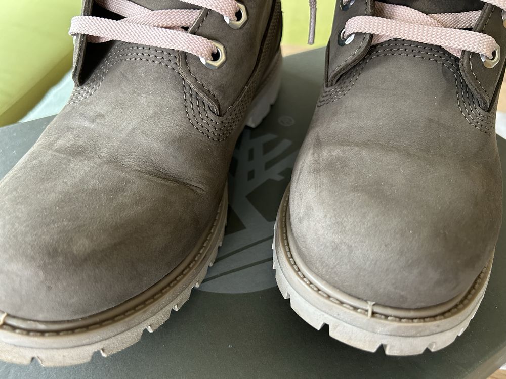 Дамски зимни обувки Timberland * естествен велур * 39 номер