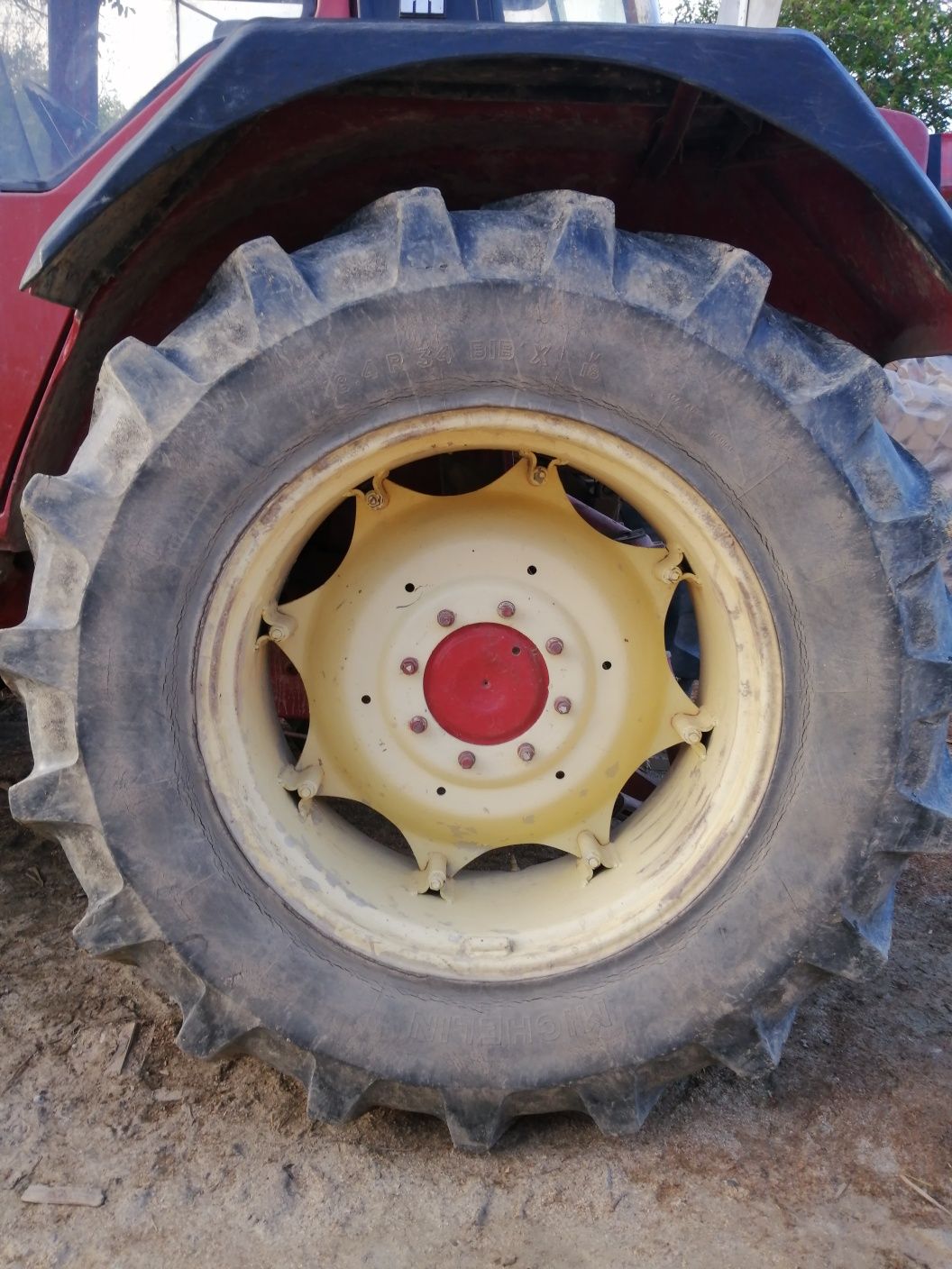 Anvelopa tractor Michelin 18.4 R34
