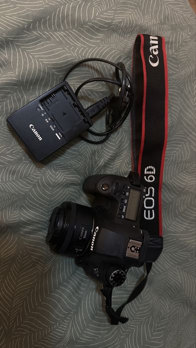 Canon 6D + Obiectiv Canon 50mm f/1.8 – DSLR Full Frame
