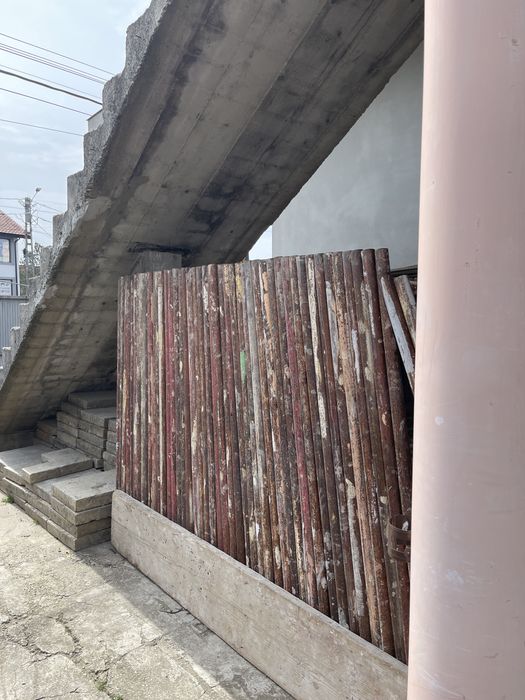 Schela metalica de vanzare .