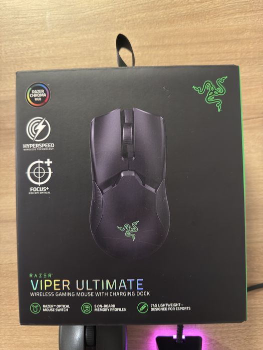 Геймърска мишка Razer Viper Ultimate с док, идеално състояние