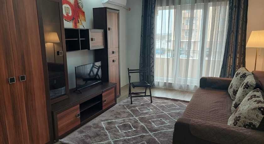 Inchiriez Apartament 2 Camere + Loc Parcare privat in Cosmopolis