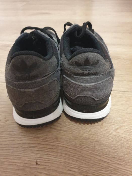 Adidas marimea 40 ⅔
