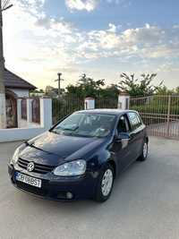 Volkswagen Golf 5 1.6 FSI