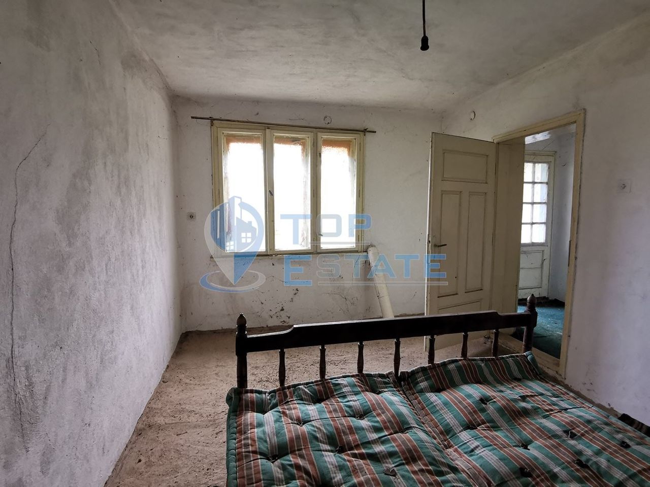 Продава се Къща в с. Вързулица, Област Велико Търново - 100 кв.м за 118 €/кв.м - Снимка #3