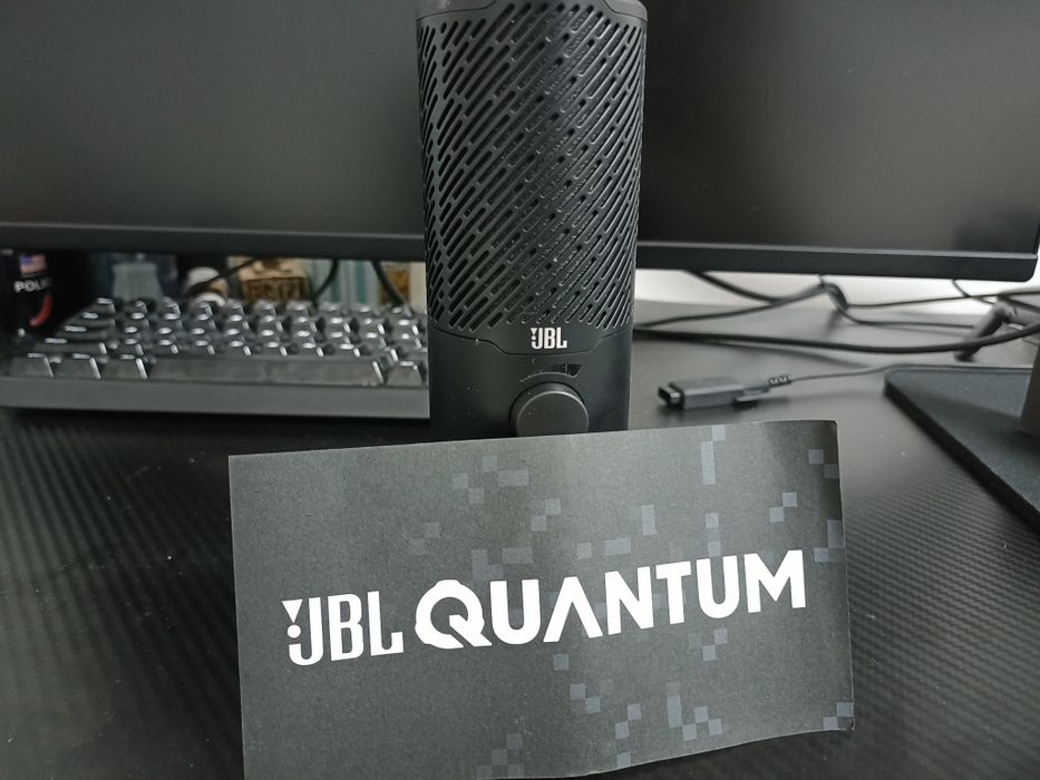 JBL quantum/микрофон
